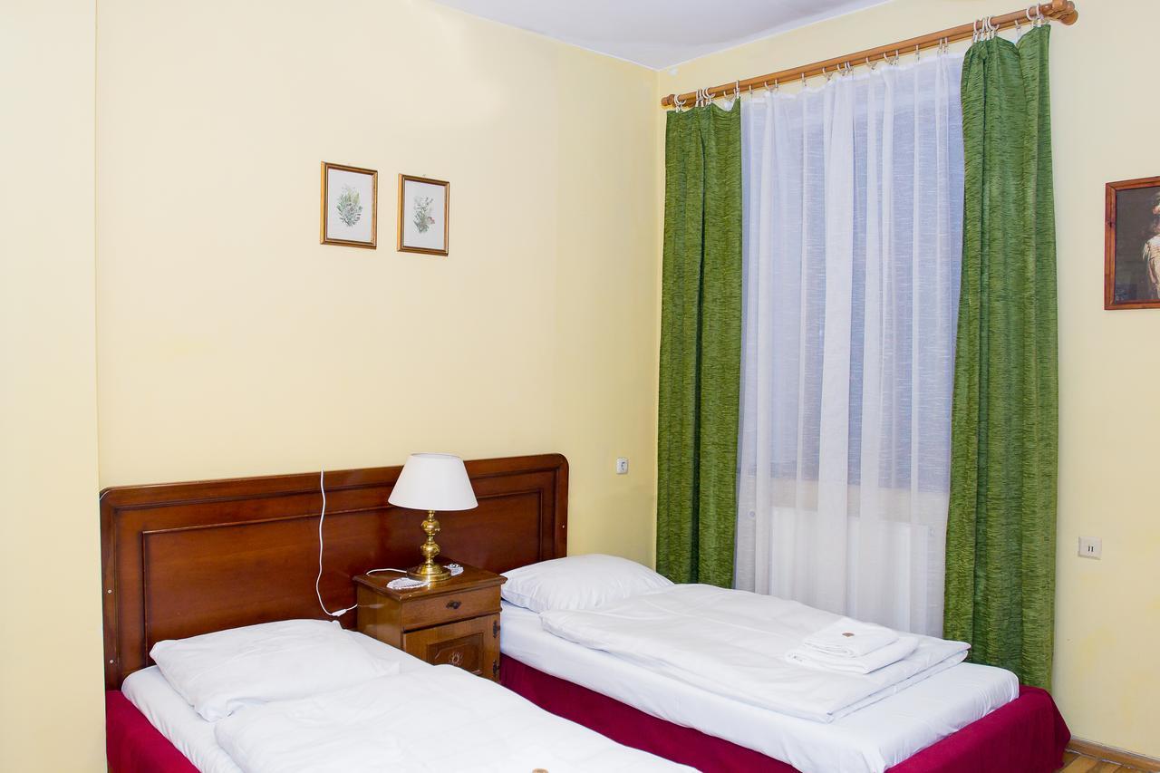 Hotel Karkonosze Kamienna Gora Exterior foto